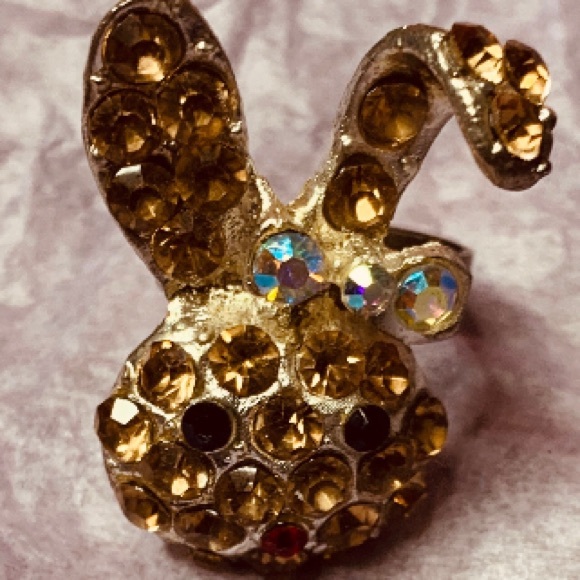 Ring - Picture 3 of 5